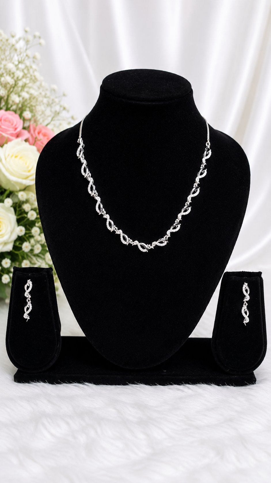 Sparkling Silver  Necklace Set